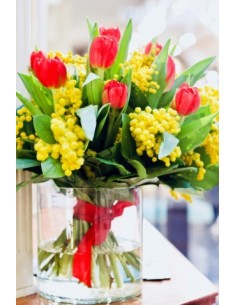 Bouquet mimosa e tulipani